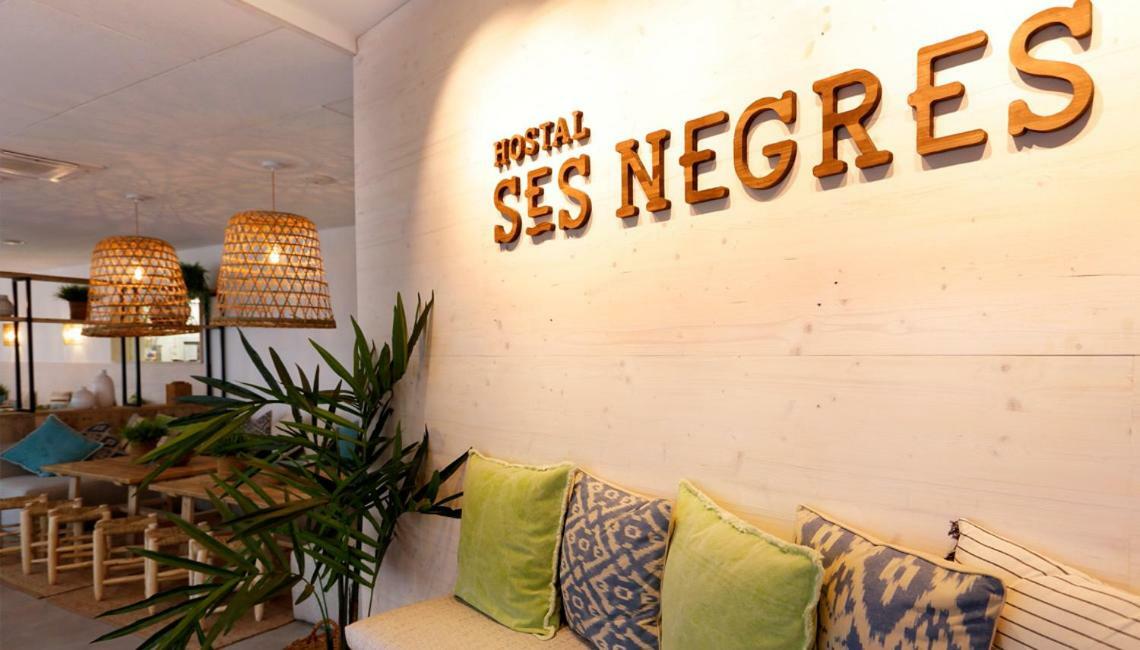 Hostal Ses Negres بيغور المظهر الخارجي الصورة